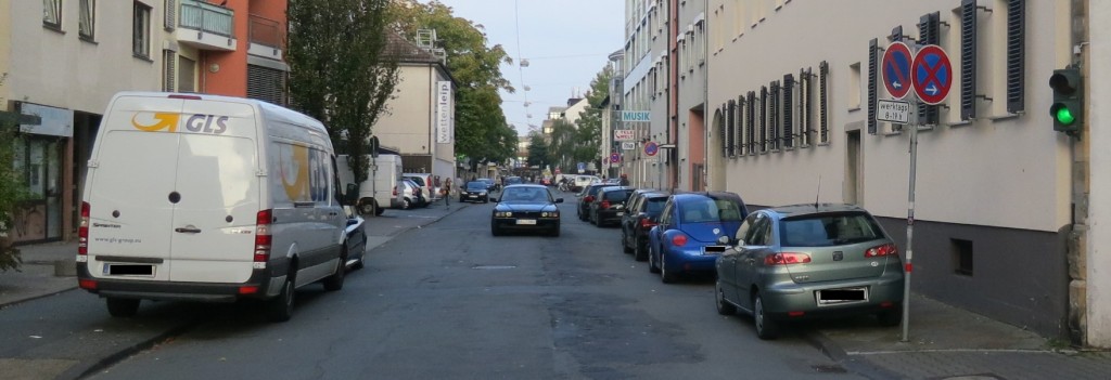 Gehwegparken Adelungstr Okt14